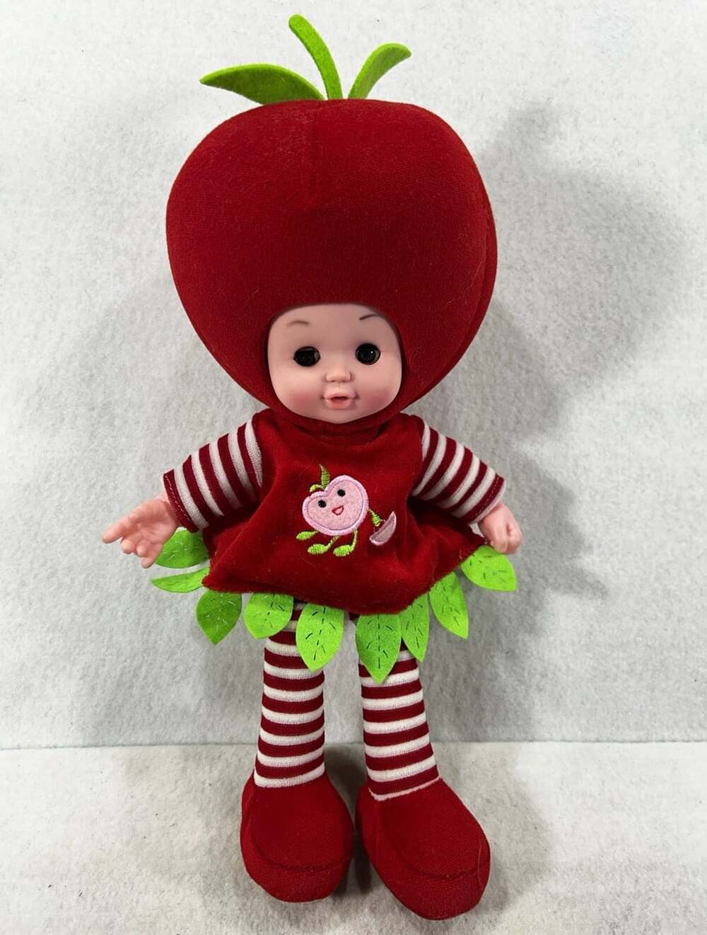 2013 Musical Singing Apple Baby Doll 16" Spanish Song Plush Tested Works